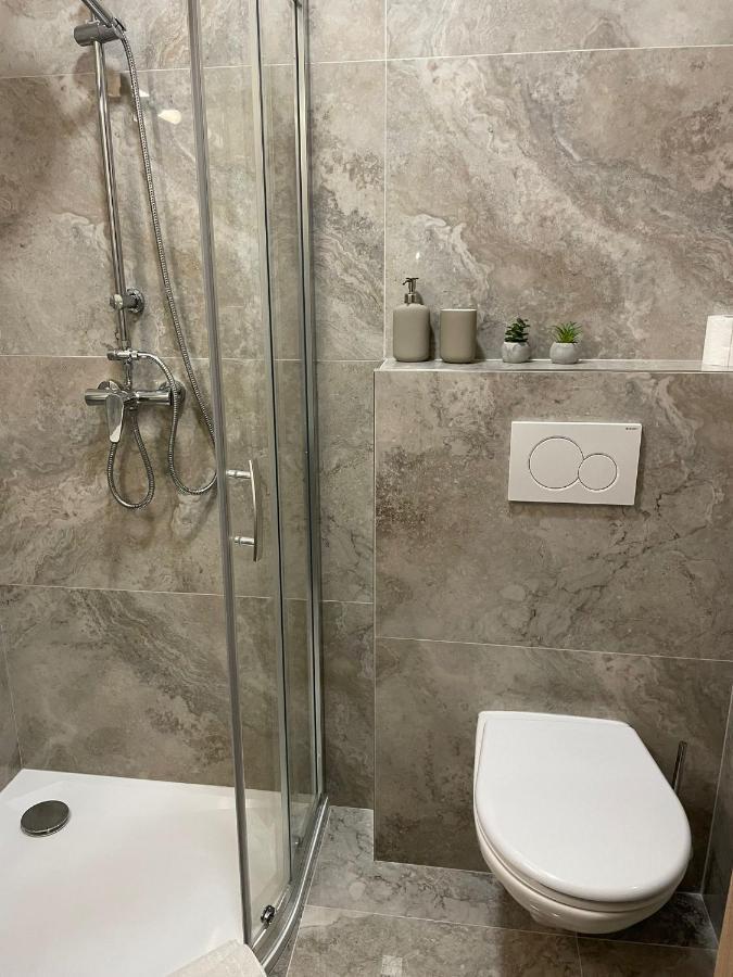Hotel U Mesta Prahy Nachod Bagian luar foto