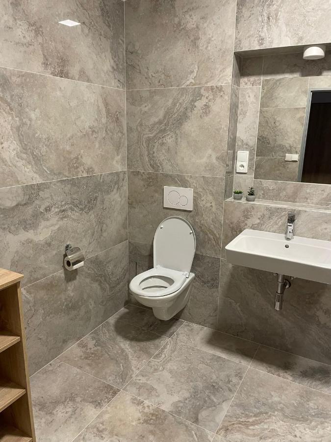 Hotel U Mesta Prahy Nachod Bagian luar foto